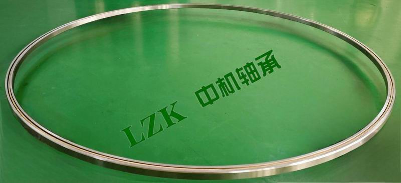 超大尺寸等截面薄壁轴承LKG420XP0、LKG580XP0成功交付